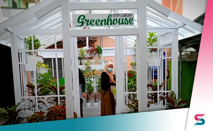 Berita Banten, Berita Kabupaten Tangerang Terbaru, Berita Kabupaten Tangerang Hari ini, Berita Sekolah Kabupaten Tangerang: Menuju Sekolah Adiwiyata, SMPN 3 Cikupa Kembangkan Greenhouse di Sekolah