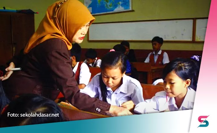 Ribuan Guru Honorer di Kabupaten Tangerang Dapat Insentif Rp500 Ribu