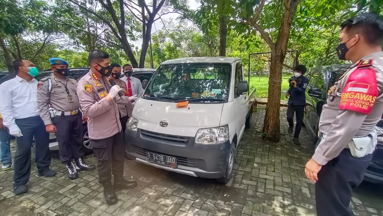 Berita Banten, Berita Banten Terbaru, Berita Banten Hari Ini, Berita Kabupaten Tangerang, Berita Kabupaten Tangerang Terbaru, Berita Kabupaten Tangerang Hari Ini: Gila Judi Online, Pencuri Mobil Hantam Korban dengan Batu Karang