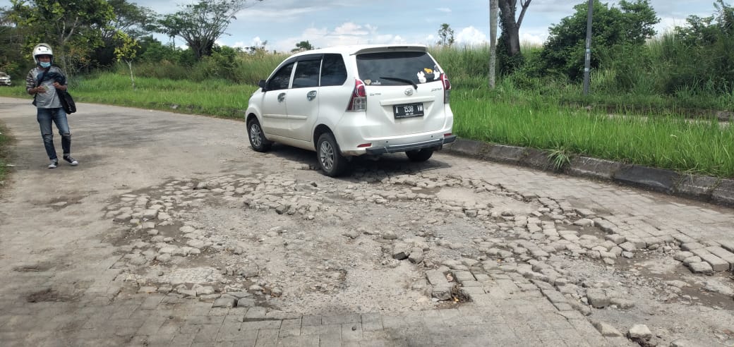 Rusak Parah, Jalan Menuju Kantor Wali Kota Serang akan Dianggarkan Rp25 Miliar