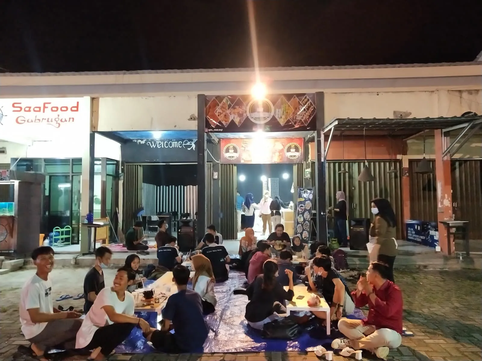 Kedai UP2U, Iwak Banten, Konsep Self Service, Kuliner Serang, Kuliner Banten, Berita Banten, Berita Banten Terbaru, Berita Banten Terkini, Berita Banten Hari Ini, Berita Serang, Berita Serang Terbaru, Berita Serang Terkini, Berita Serang Hari Ini: Terapkan Konsep 'Self Service', Kedai UP2U di Serang Latih Pengunjung Miliki Kebiasaan Bersih