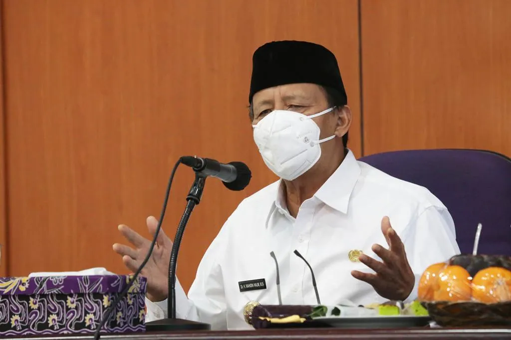 PPKM Berbasis Mikro, PPKM Mikro, PPKM Mikro di Banten, Pergub Gubernur Banten, Berita Banten, Berita Banten Terbaru, Berita Banten Terkini, Berita Banten Hari Ini, Berita Serang, Berita Serang Terbaru, Berita Serang Terkini, Berita Serang Hari Ini: Gubernur WH Tetapkan Pergub PPKM Berbasis Mikro