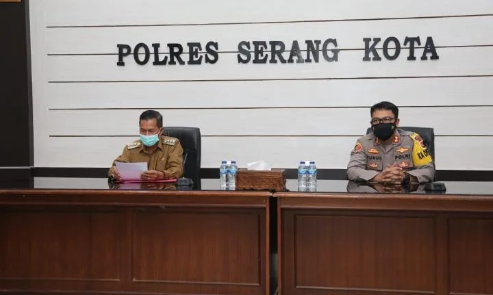 Gang Motor Kota Serang, Gang Motor Bawa Senjata Tajam, Gang Motor Bawa Sajam, Berita Banten, Berita Banten Terbaru, Berita Banten Terkini, Berita Banten Hari Ini, Berita Serang, Berita Serang Terbaru, Berita Serang Terkini, Berita Serang Hari Ini: Buntut Gang Motor Liar, CCTV dan Call Center Kota Serang akan Terintegrasi dengan Polres