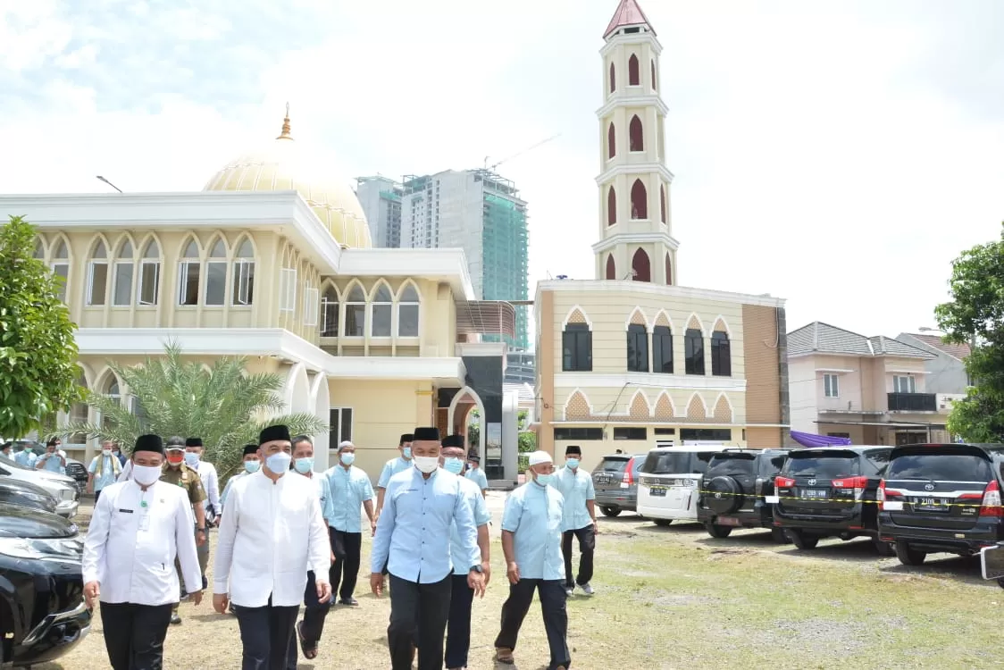 Zaki Resmikan Masjid Al-Muhajirin Catalina Pagedangan
