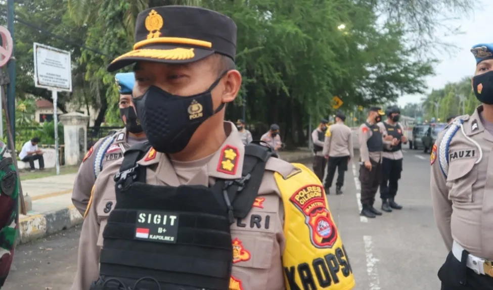 Berita Banten, Berita Banten Terbaru, Berita Banten Hari Ini, Berita Cilegon, Berita Cilegon Terbaru, Berita Cilegon Hari Ini: Setelah Peristiwa Penyerangan Mabes Polri, Polres Cilegon Tingkatkan Pengamanan