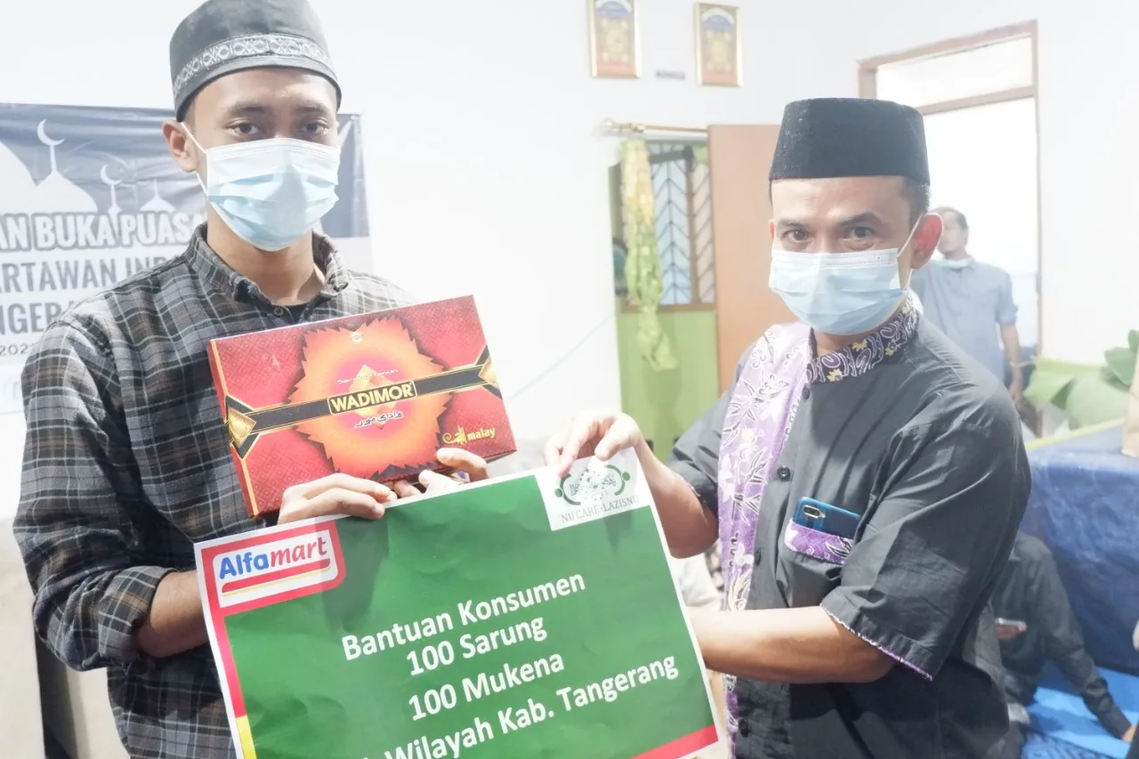 Berita Banten, Berita Banten Terbaru, Berita Banten Hari Ini, Berita Kabupaten Tangerang, Berita Kabupaten Tangerang Terbaru, Berita Kabupaten Tangerang Hari Ini: Jelang Lebaran, PWI Kabupaten Tangerang Santuni Anak Yatim dan Santri