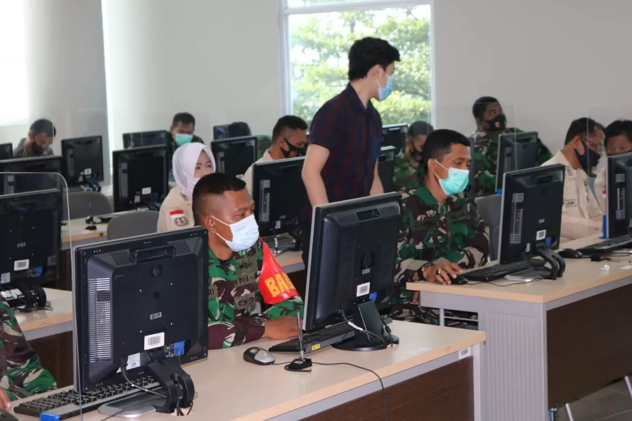 Berita Banten, Berita Banten Terbaru, Berita Banten Hari Ini, Berita Kabupaten Tangerang, Berita Kabupaten Tangerang Terbaru, Berita Kabupaten Tangerang Hari Ini: UMN Latih Personel Korem 052/Wijayakrama