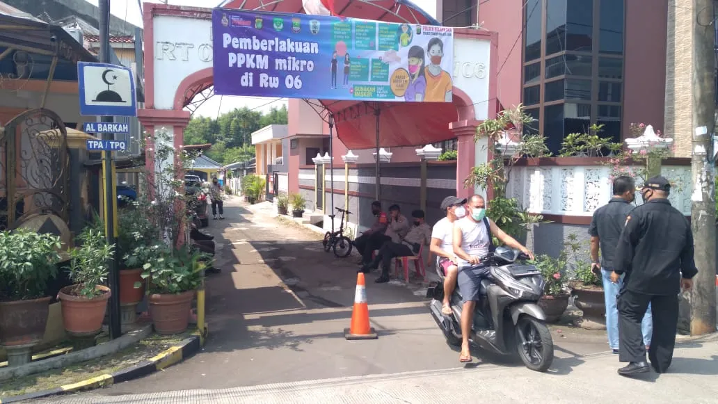 Berita Banten, Berita Banten Terbaru, Berita Banten Hari Ini, Berita Kabupaten Tangerang, Berita Kabupaten Tangerang Terbaru, Berita Kabupaten Tangerang Hari Ini: Satgas Covid-19 Kab. Tangerang Bertindak Cepat Menekan Penyebaran Covid-19 di Kelapa Dua