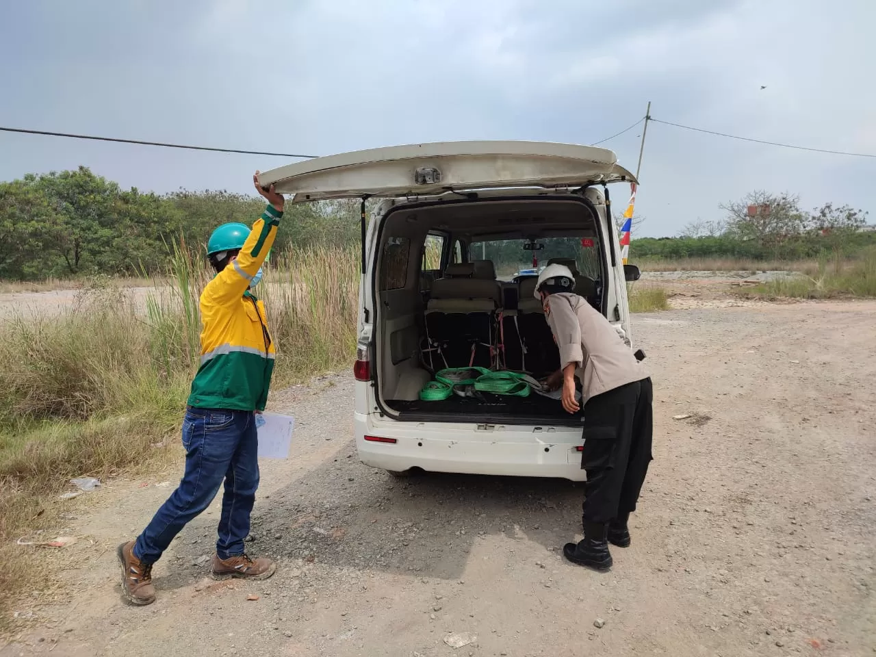 Polda Banten dan TNI Amankan PLTU Lontar