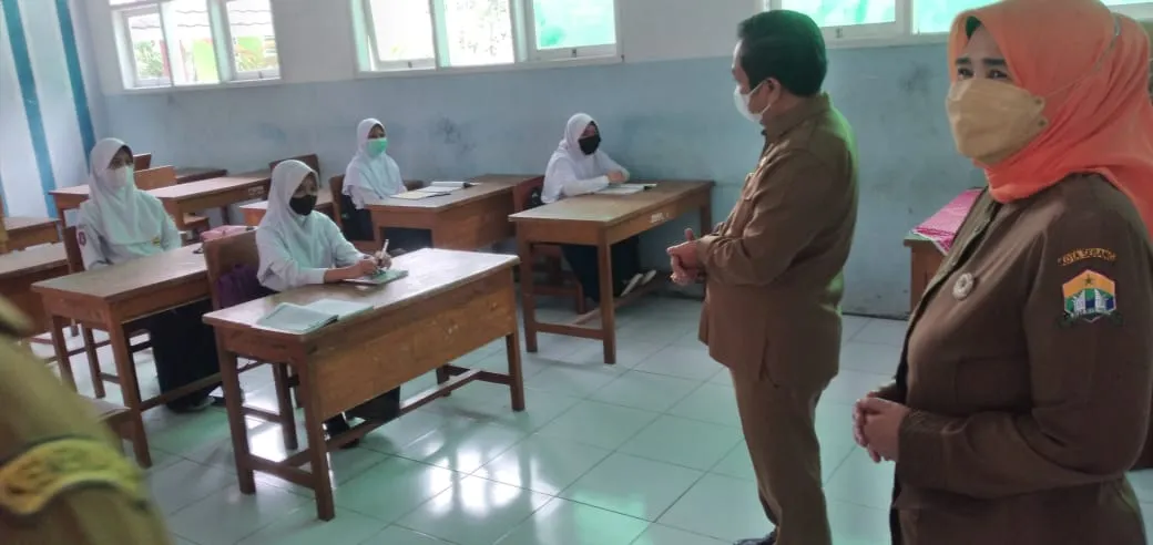 Berita Banten, Berita Banten Terbaru, Berita Banten Hari Ini, Berita Serang, Berita Serang Terbaru, Berita Serang Hari Ini: Pemkot Serang Buka PTM Secara Bertahap