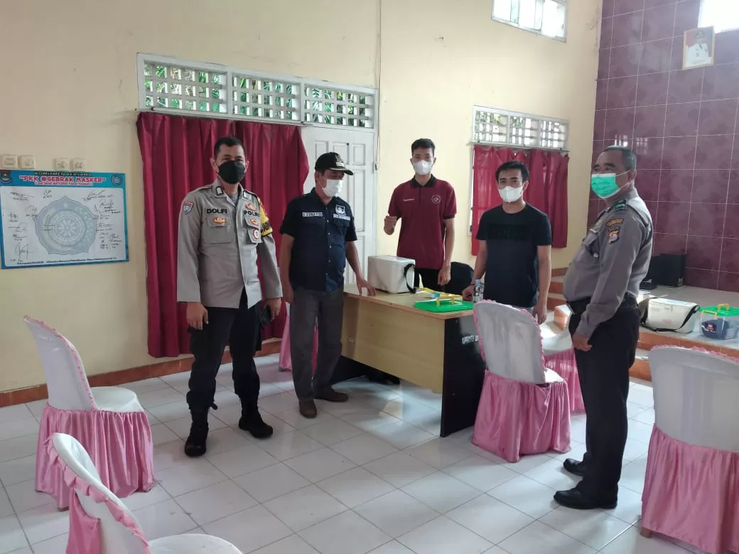 Berita Banten, Berita Banten Terbaru, Berita Banten Hari Ini, Berita Kabupaten Tangerang, Berita Kabupaten Tangerang Terbaru, Berita Kabupaten Tangerang Hari Ini: Jelang Pilkades, Polsek Panongan Targetkan 70% Warga Desa Ciakar Tervaksinasi Covid-19