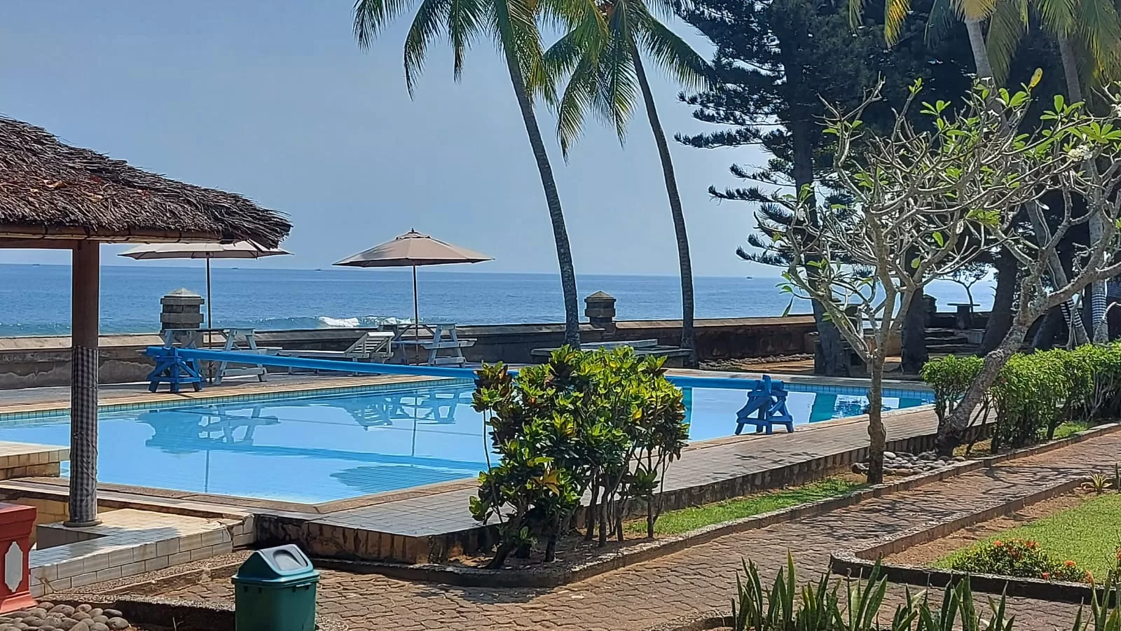 Puri Retno Cottage: Rekomendasi Villa dan Cottage di Kawasan Wisata Anyer-Carita