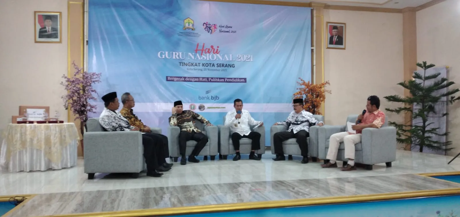 Berita Banten, Berita Banten Hari Ini, Berita Banten Terbaru, Serang, Serang Hari Ini, Serang Terbaru, Peristiwa, Peristiwa Hari Ini, Peristiwa Terbaru, Berita Viral, Berita Viral Hari Ini, Berita Viral Terbaru: Ketua PGRI Kota Serang: Gaji Guru Dihitung Sampe Kalkukator Rusak Juga Gak Bakal Ketemu