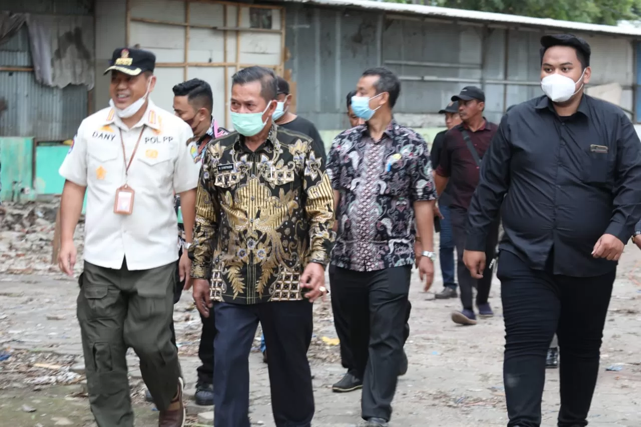 Berita Banten, Berita Banten Terbaru, Berita Banten Hari Ini, Berita Serang, Berita Serang Terbaru, Berita Serang Hari Ini: Usai Pedagang Direlokasi, Wali Kota Serang Tinjau Langsung Pembangunan Taman Sari