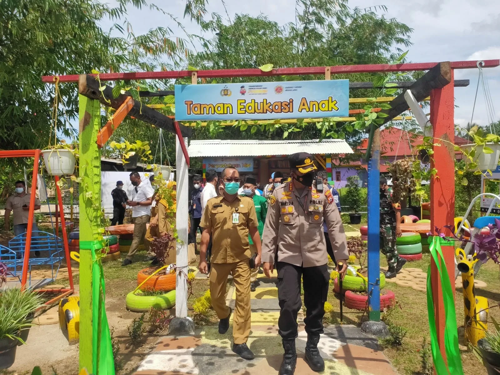 Berita Banten, Berita Banten Hari Ini, Berita Banten Terbaru, Kabupaten Tangerang, Kabupaten Tangerang Hari Ini, Kabupaten Tangerang Terbaru, Peristiwa, Peristiwa Hari Ini, Peristiwa Terbaru, Berita Viral, Berita Viral Hari Ini, Berita Viral Terbaru: Kombes Wahyu Resmikan Taman Presisi Polsek Panongan di Mekar Jaya