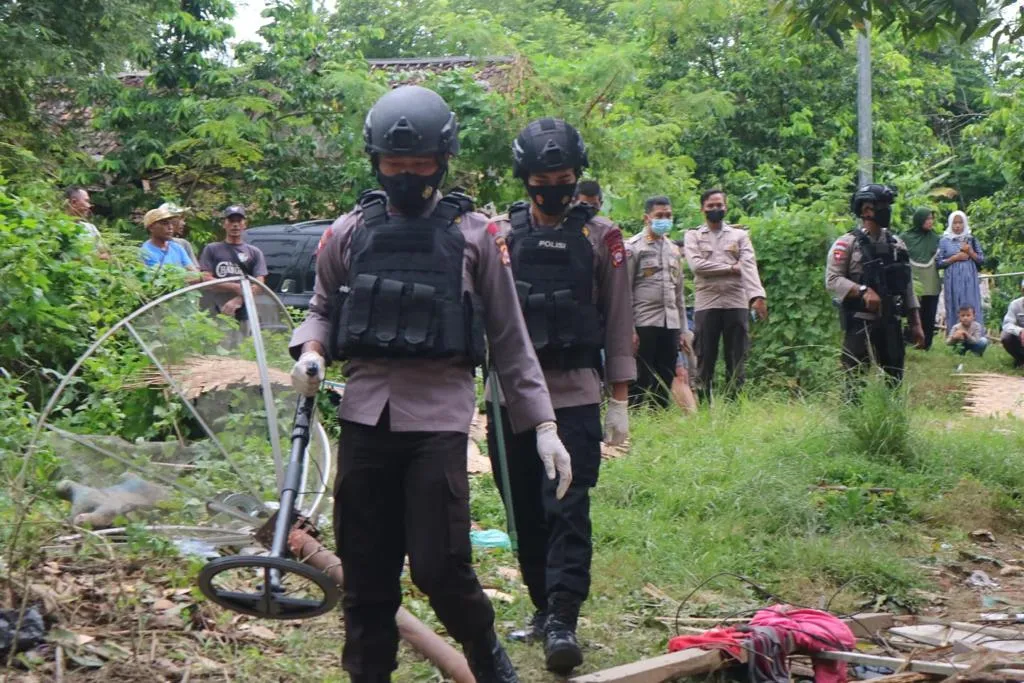 Berita Banten, Berita Banten Hari Ini, Berita Banten Terbaru, Serang, Serang Hari Ini, Serang Terbaru, Peristiwa, Peristiwa Hari Ini, Peristiwa Terbaru, Berita Viral, Berita Viral Hari Ini, Berita Viral Terbaru: Ledakan di Cimanggu Pandeglang Berasal dari Bahan untuk Bom Ikan