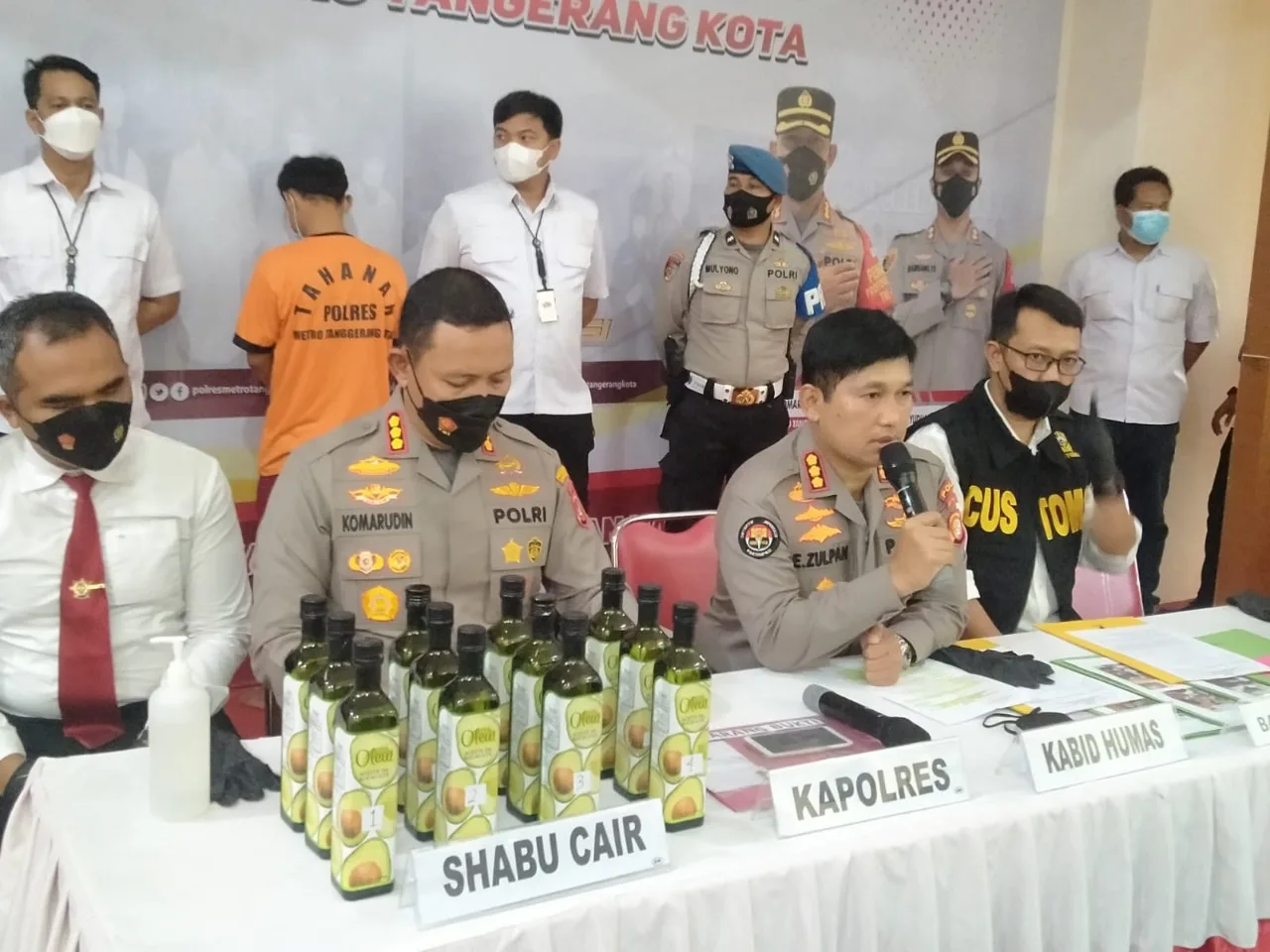 Berita Banten, Berita Banten Hari Ini, Berita Banten Terbaru, Kota Tangerang, Kota Tangerang Hari Ini, Kota Tangerang Terbaru, Peristiwa, Peristiwa Hari Ini, Peristiwa Terbaru, Berita Viral, Berita Viral Hari Ini, Berita Viral Terbaru: Polisi Gagalkan Sabu Cair Asal Meksiko Masuk Indonesia