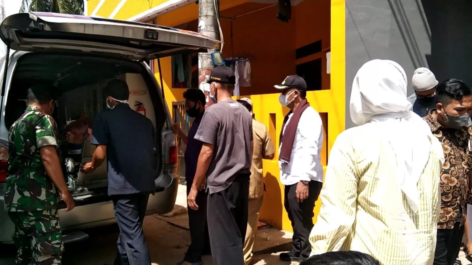Berita Banten, Berita Banten Hari Ini, Berita Banten Terbaru, Kabupaten Tangerang, Kabupaten Tangerang Hari Ini, Kabupaten Tangerang Terbaru, Peristiwa, Peristiwa Hari Ini, Peristiwa Terbaru, Berita Viral, Berita Viral Hari Ini, Berita Viral Terbaru: Kakek Penderita Strok Hidup Sebatang Kara di Rumah Kontrakan