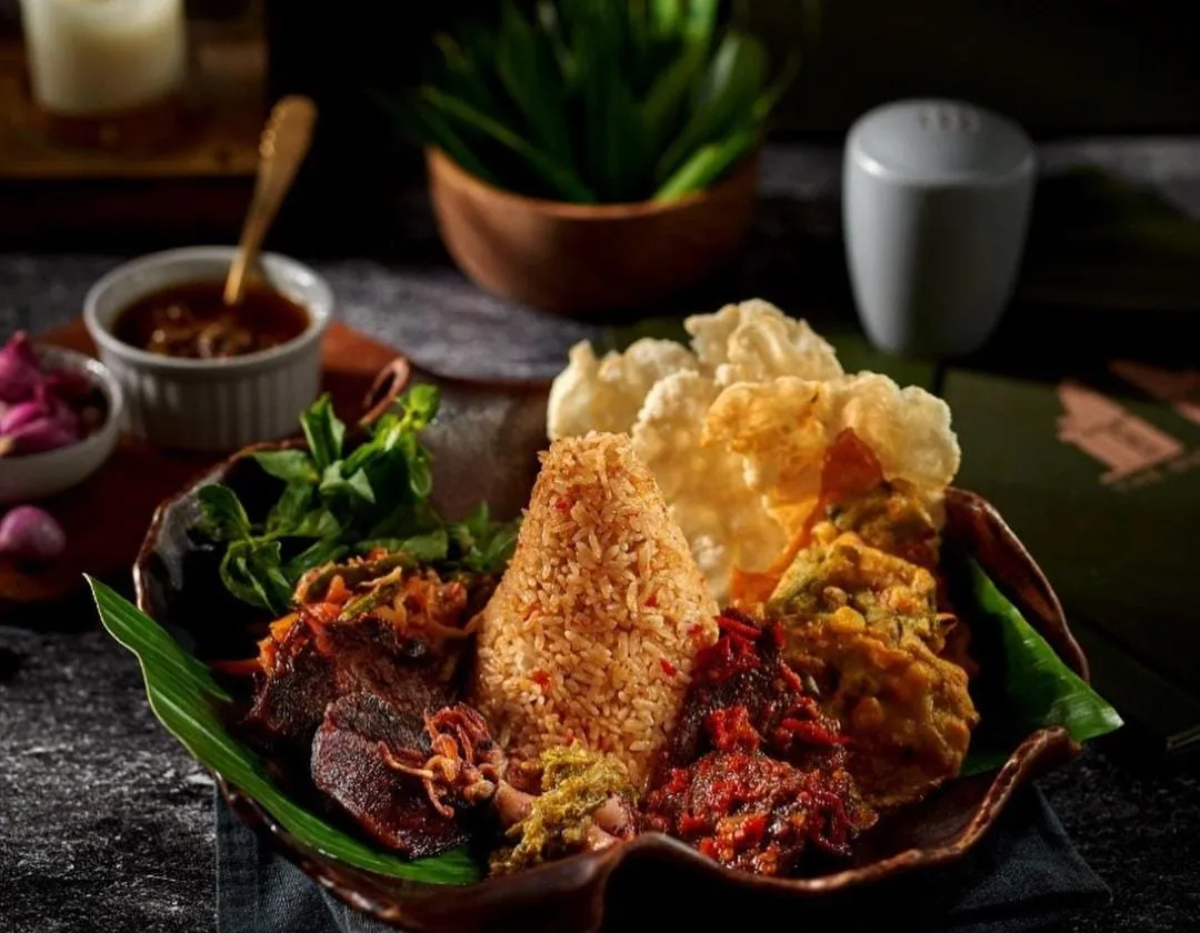 Berita Banten, Berita Banten Hari Ini, Berita Banten Terbaru, Cilegon, Cilegon Hari Ini, Cilegon Terbaru, Peristiwa, Peristiwa Hari Ini, Peristiwa Terbaru, Berita Viral, Berita Viral Hari Ini, Berita Viral Terbaru: Sensasi Kulineran di Resto The Surosowan Cilegon, Makanannya Enak-enak, Tempatnya Nyaman Banget