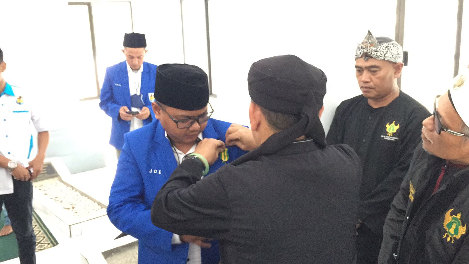 HUT KNPI ke-49, Ketua KNPI Kabupaten Tangerang Dapat PIN dari Balai Adat Keariaan Tangerang
