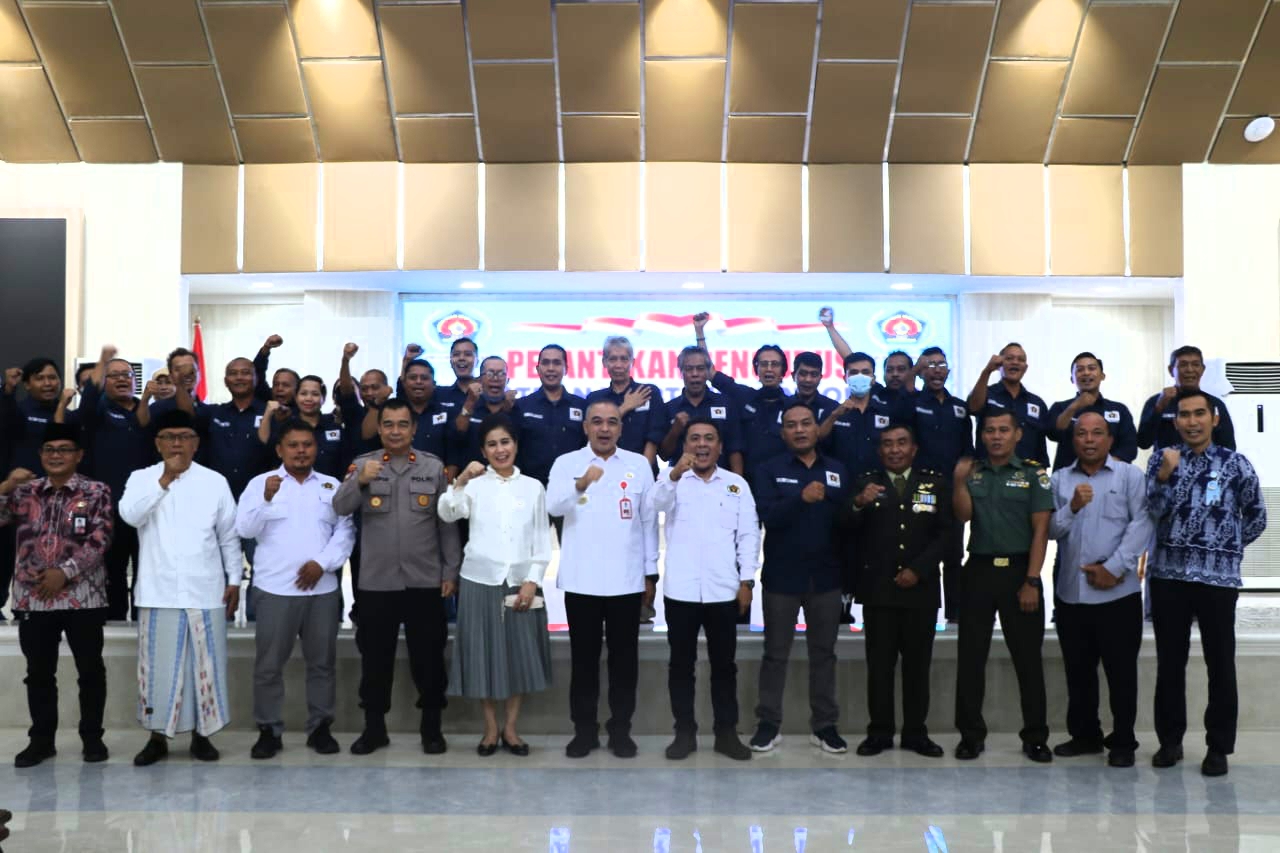 Bupati Zaki Hadiri Pelantikan Pengurus PWI Kabupaten Tangerang