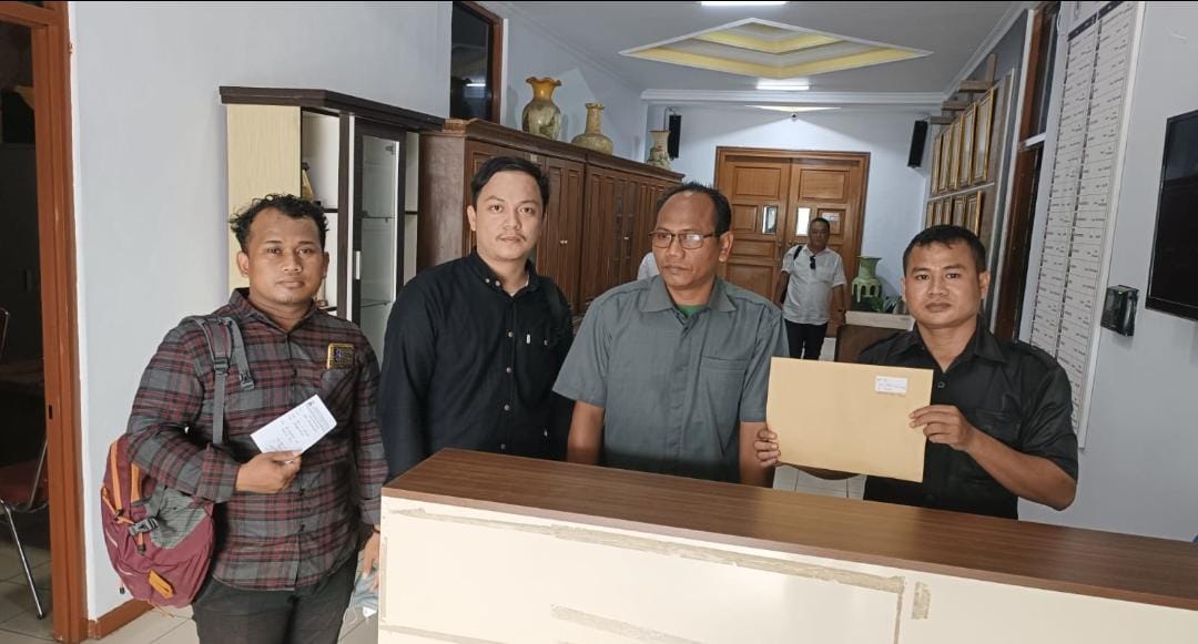 Diduga Kampanye Saat Reses, Ketua DPRD Kabupaten Serang Dilaporkan
