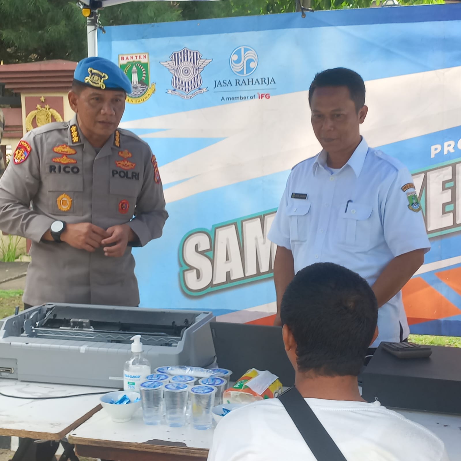 Propam Polda Banten Awasi Pelayanan SIM Keliling
