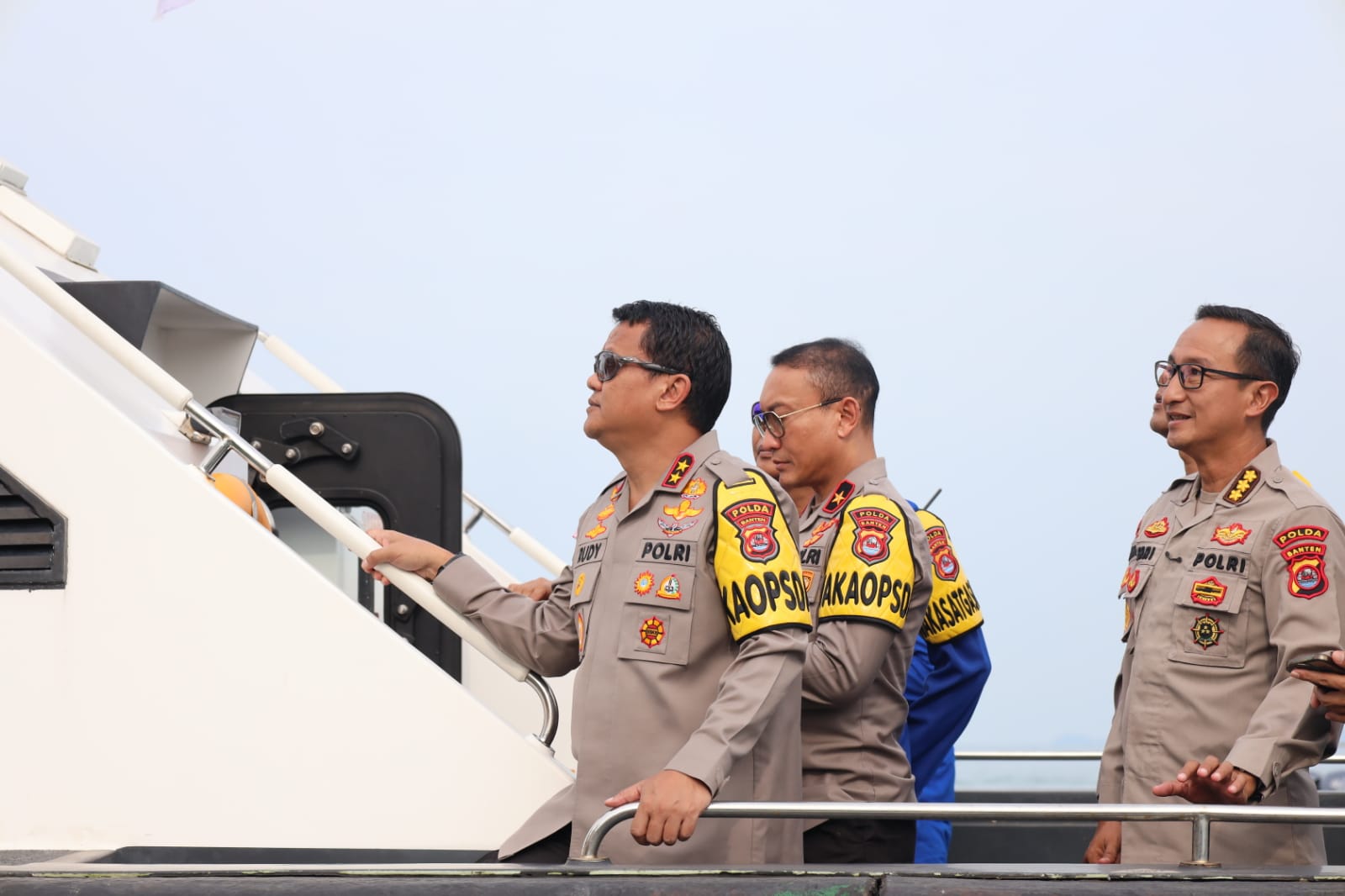 Monitor Arus Balik, Kapolda Banten Laksanakan Patroli Laut