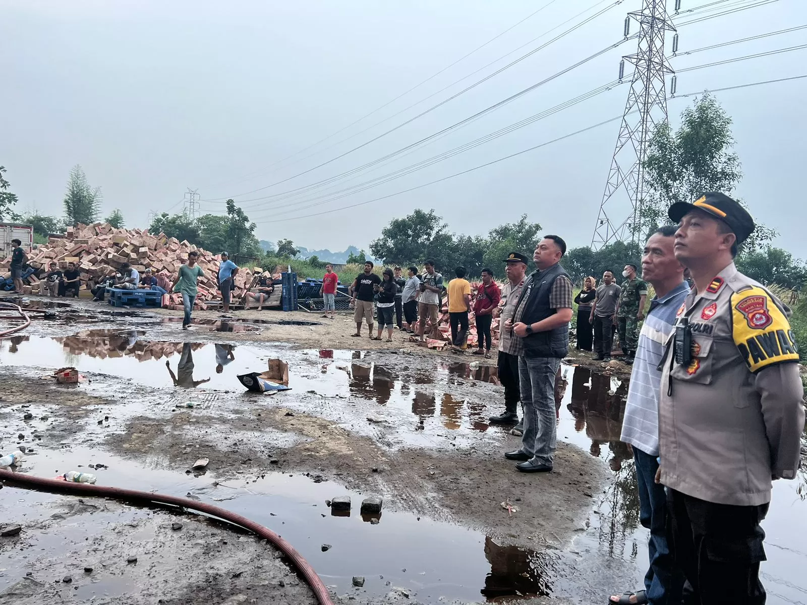 Polsek Cikupa Amankan TKP Kebakaran Gudang Kopi