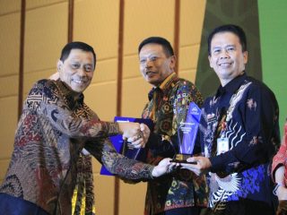 Penyelenggara Statistik Sektoral Terbaik, Pemkab Tangerang Dianugerahi Anindhita Wistara Data
