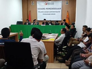 Sidang Dugaan Pelanggaran Pemilu di Bawaslu Banten, Partai Demokrat Ngotot Minta Penyadingan Data
