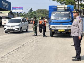 Dishub Kabupaten Tangerang Jaring Belasan Kendaraan Angkutan Barang