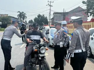 Hari ke 6 Ops Patuh Maung 2024, Ditlantas Polda Banten Lakukan Teguran dan Himbauan