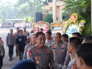 Resmi Jabat Kapolda Banten, Irjen Pol Suyudi Ario Seto Disambut Seluruh Pejabat Utama Polda Banten