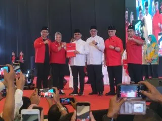 PDI Perjuangan Deklarasikan Sachrudin-Maryono di Pilkada Kota Tangerang