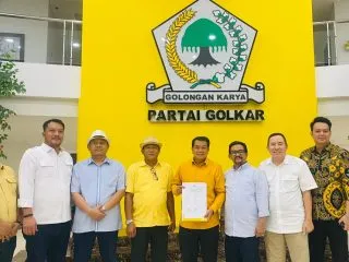 Pilbup Tangerang, Golkar Resmi Berikan B1KWK kepada Maesyal-Intan
