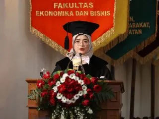 Prof Nurul Indarti, Guru Besar Perempuan Pertama di Prodi Manajemen FEB UGM