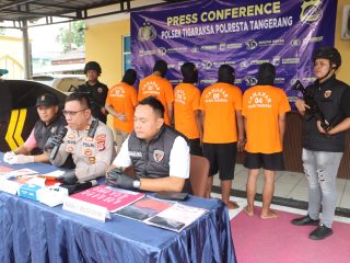 Lima Pengedar Sabu Ditangkap Polsek Tigaraksa, 38 Paket Sabu Disita!