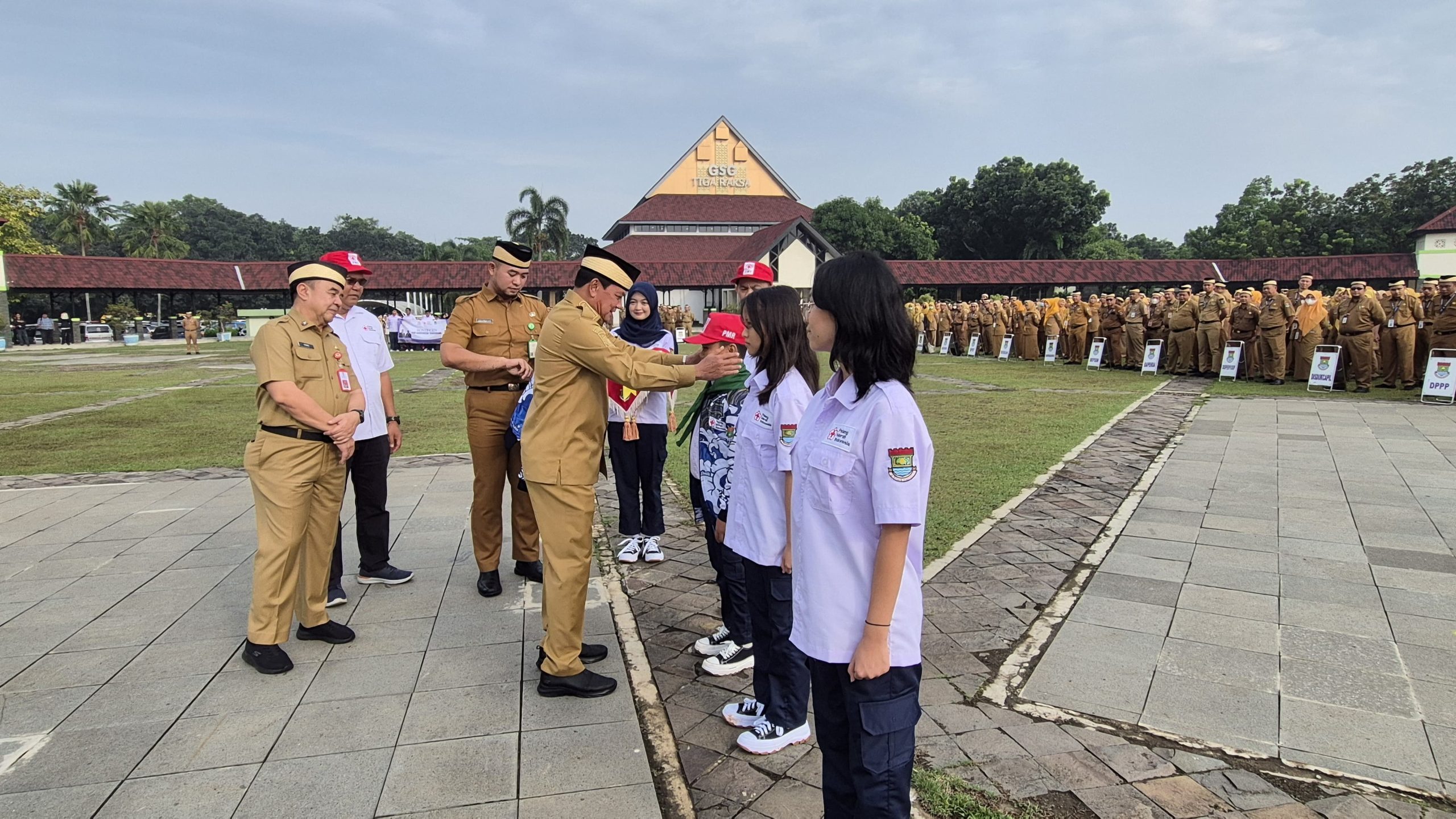 Pelepasan Anggota Palang Merah Indonesian PMI Kabupaten Tangerang yang mengikuti kegiatan Jumpa Bakti Gembira atau Jumbara IV tingkat Provinsi Banten.