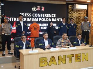 Press Confrence Ungkap Kasus Pemerasan di Kawasan Krakatau Steel. (RF)