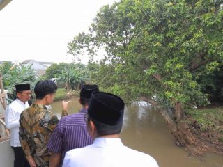 Wapres Gibran Tinjau Kawasan Banjir di Tangerang, Pemkot Janjikan Solusi