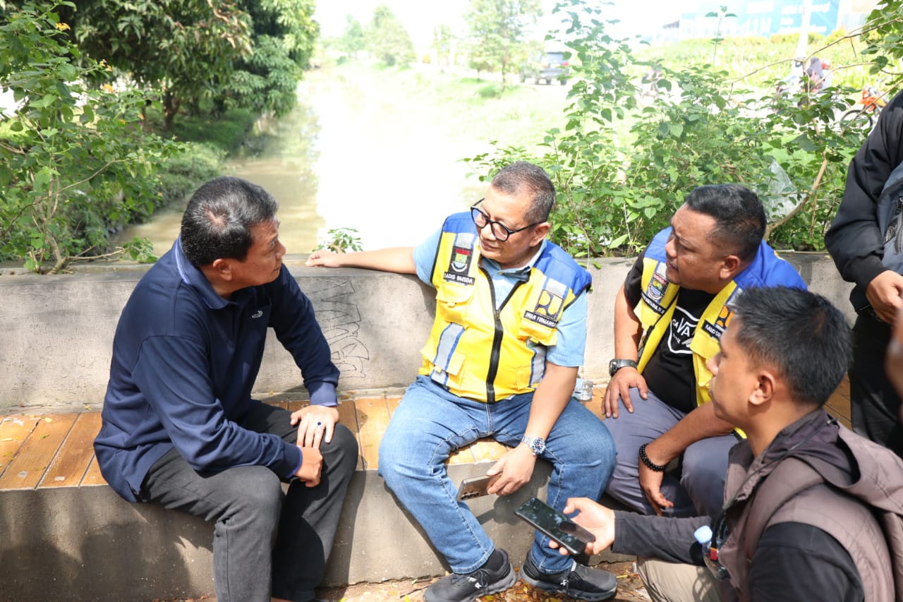 Bupati Tangerang Maesyal Rasyid Tinjau Titik Banjir di Kawasan Teluk Jakarta, Kutabumi.