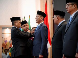 Deden Apriandhi Dilantik Sebagai Sekda Provinsi Banten