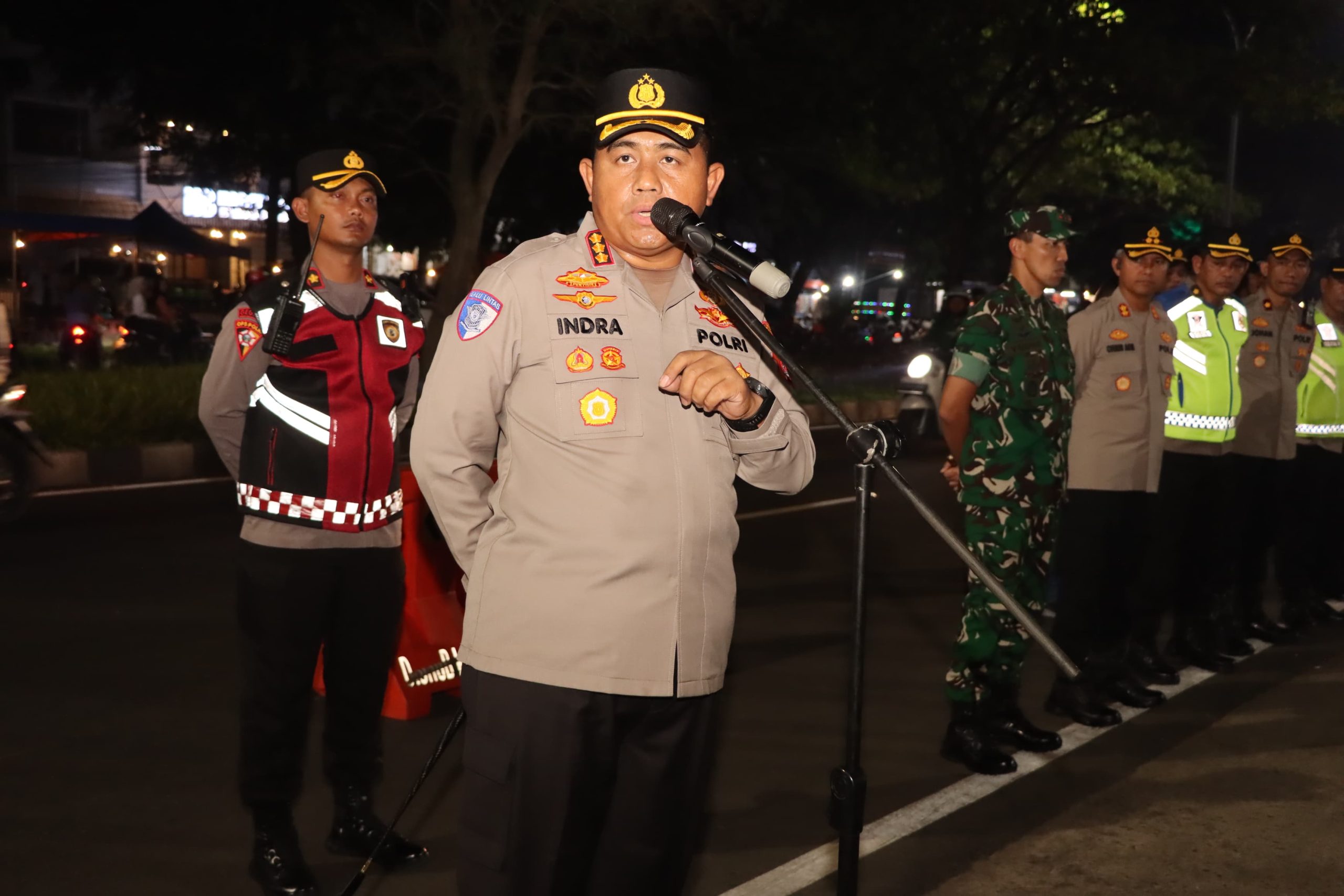 Polresta Tangerang Polda Banten menggelar Patroli Skala Besar, Sabtu (12/7/2025) malam.