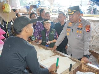 Jaga Stabilitas Harga dan Cegah Beras Oplosan, Kapolresta Tangerang Sidak Pasar Gudang