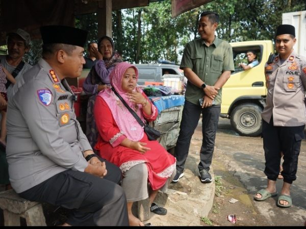Viral Atur Lalin, Penjual Uduk Didatangi Kapolresta Tangerang, Diberi Tambahan Modal Usaha