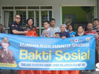 Peringati Harlah ke-80 Kejaksaan, Kejari Kab Tangerang Santuni 100 Yatim