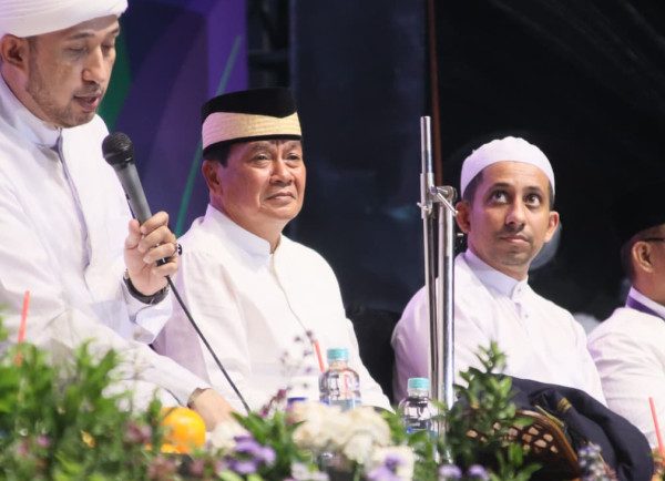 Tangerang Bersyukur Dipadati Puluhan Ribu Jemaah, Bupati Maesyal Ajak Masyarakat Bersatu