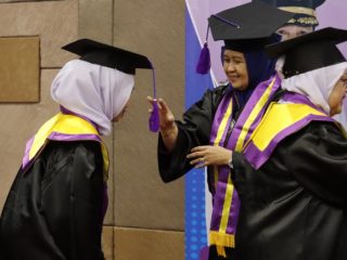 Ratusan Lansia Kabupaten Tangerang Diwisuda, Bukti Semangat Belajar Tak Mengenal Usia