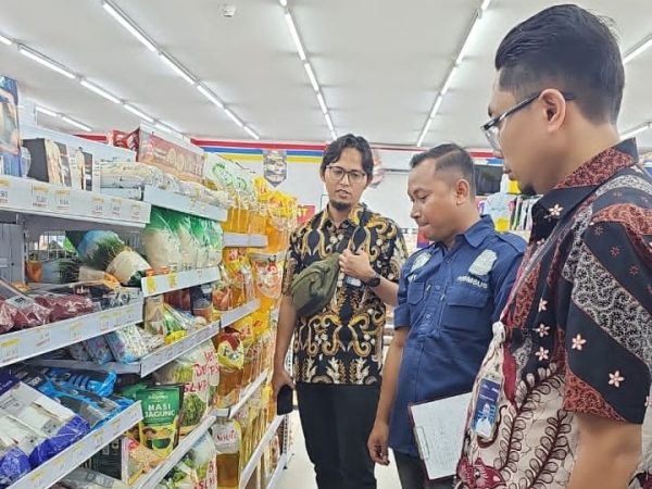 Unit Krimsus Polresta Tangerang Cek Harga Beras ke Cisoka
